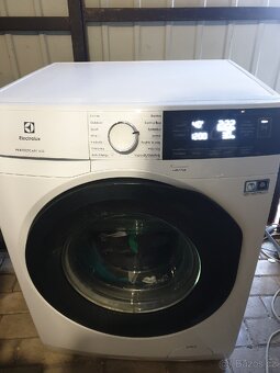 Pračka Elektrolux na 8kg - 4