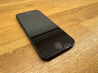 Apple iPhone 5 16GB black nový - 4
