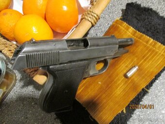 Prodám plynovou ME-8-POLICE- - 4