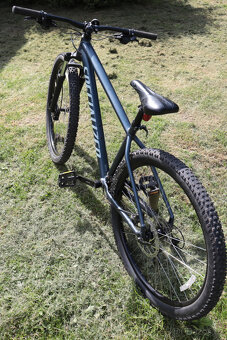 PRODÁM HORSKÉ KOLO SPECIALIZED ROCKHOPPER 29 - 4