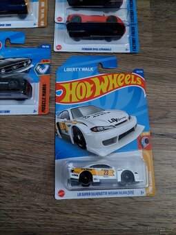 Hotwheels modely - 4