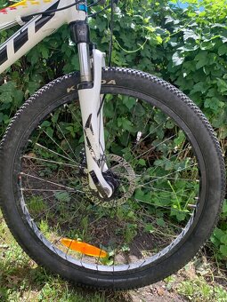 SCOTT Scale JR 24" – dětské horské kolo - 4