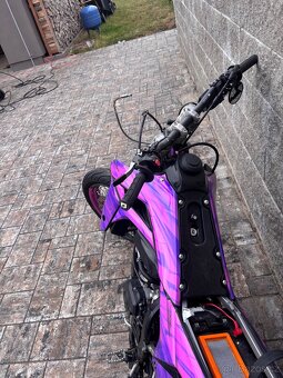Prodám Bourané Sherco sm 125 blackmoon - 4