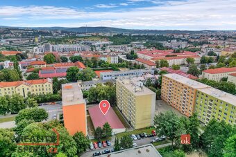Převod dr. podílu, ostatní/garážové stání, 12 m2, Chodská 28 - 4