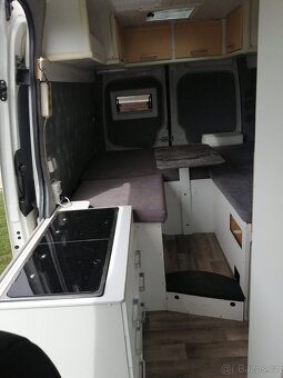 Prodám obytný automobil Volskwagen Crafter - 4