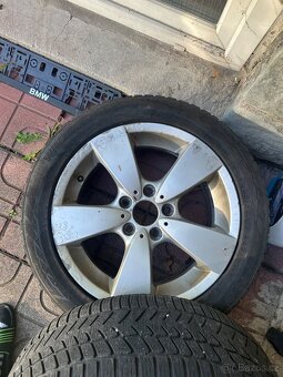 Originální kola BMW 5x120 r17 Zimní gumy - 4