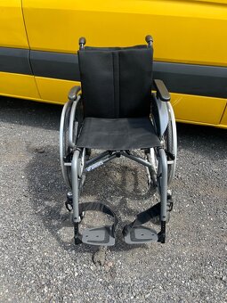 Sportovni invalidní vozík - 4
