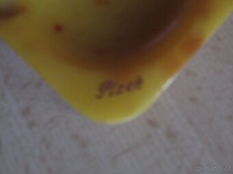 HISTORICKÝ POPELNÍČEK , HŘEBEN KOSTĚNÝ - 4