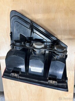 Zadní světla jeep wk - 4