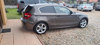 BMW Řada 1 123d 150kW MANUÁL - 4