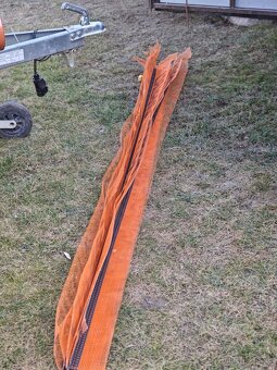 Začišťovací okenní profil - 4