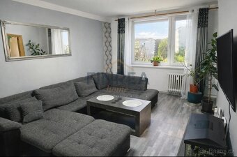 Prodej bytu 4+1, DV, 99 m2, Krupka, ul. Karla Čapka - 4