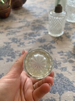 Sada broušeného skla – vintage kolekce 8 ks + pohárek zdarma - 4