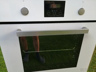 Vestavná trouba Whirlpool FXZM6 - 4