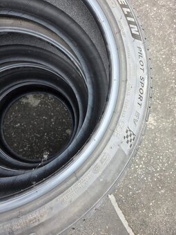 Pneu Michelin - 4