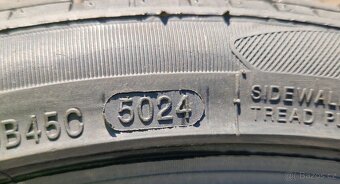 4x Nove letni pneu pneu 225/40/18..92W...XL. ALTENZO - 4