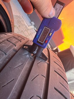 letní pneu pirelli 235/40 R19 96W - 4