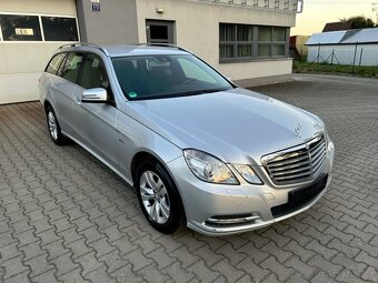 Mercedes-Benz E 200 CGI W212 KOMBI AUTOMAT BENZIN - 4
