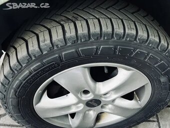 VW Caravelle 2,5TDi 4Matic CZ 2009, 4x4, 7míst - 4