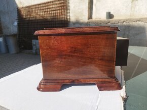 Prodám staré rádio U4W INGELEN - 4