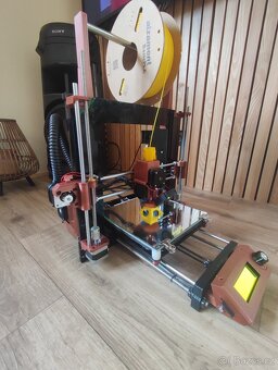 Přestavěná 3D tiskárna Geeetech I3 - 4