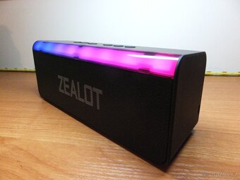 Kvalitní bluetooth reprodukto s RGB efekty zn. Zealot. - 4