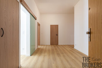 Prodej bytu 3+KK, 105 m² – Pernerova, Karlín - 4