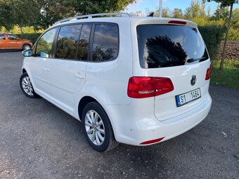 VW Touran Highline 2.0TDi DSG - 4