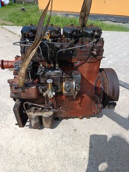 Prodám motor Zetor 6901 po Go - 4
