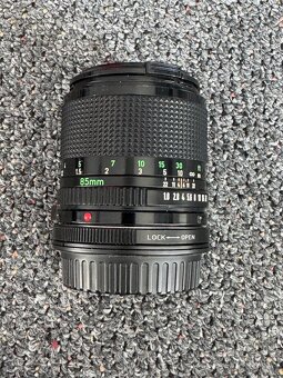 Canon FD 85mm F1.8 - 4