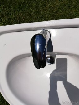 umyvadlo Jika 60 cm s baterií zn. Titania - 4