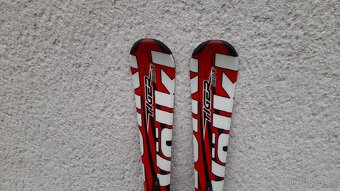 Kvalitní carvingové lyže Völkl 148 cm - 4