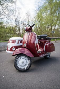 Veterán Piaggio Vespa Scooter VW sajdkára (1977) - 4