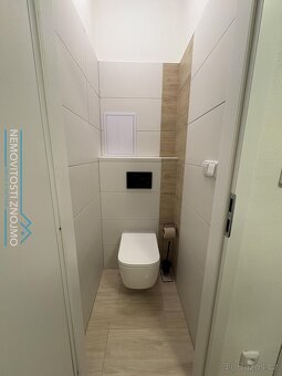 Pronájem zrekonstruovaného bytu 1+kk 35 m, Znojmo (u centra - 4