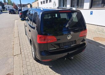 Volkswagen Touran 1,6 TDI Comfortline nafta manuál 77 kw - 4