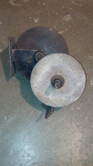 Retro historická  bruska - 4