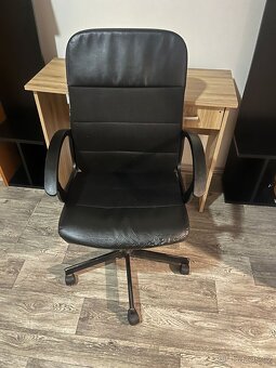 Kancelářský nábytek - 4