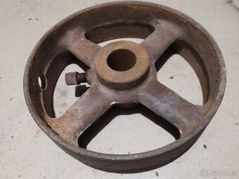 Řemenice na plochý řemen - 4