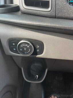 Ford tranzit custom - 4