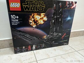 LEGO Star Wars 75256 Loď Kylo Rena - 4