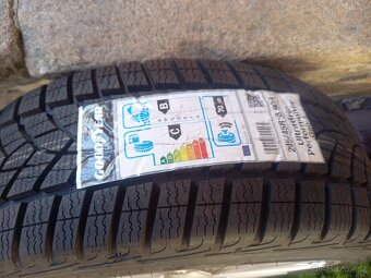 Š.Scala/Kamiq/S.Arona,VW Taigo -NOVÁ zimní Alu sada 205/45R1 - 4