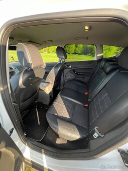Ford Kuga - 4
