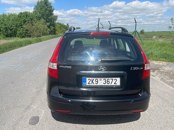 Hyundai i30 CV 1,6i - 4
