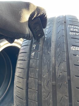 4ks Pirelli 235/55 R19 - 4
