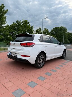 Hyundai i30 1.5i - 4