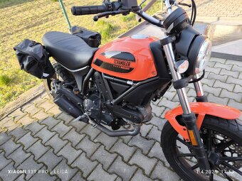 Ducati scrambler 400 sixty2 - 4