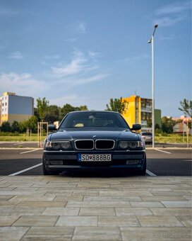 BMW E38 740iL - 4