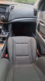 Hyundai i40 1.7 Crdi 104kw - 4