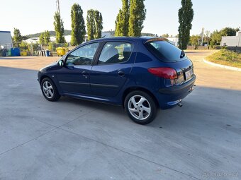 Peugeot 206 1.4i - 4