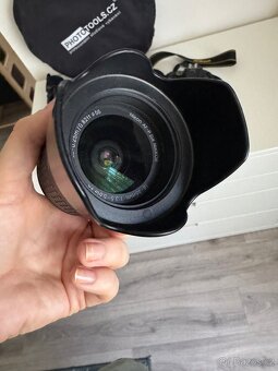 Nikon D5600 + 2 objektivy + příslušenství - 4